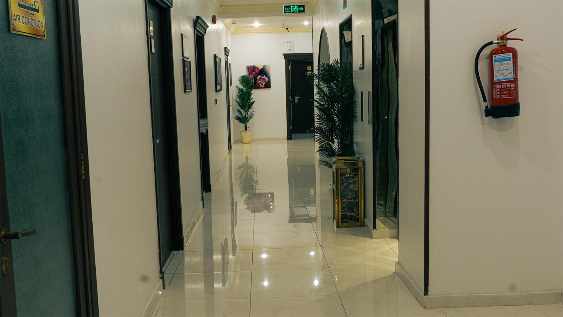 Al Andalus Tolen Hotel Джедда Экстерьер фото